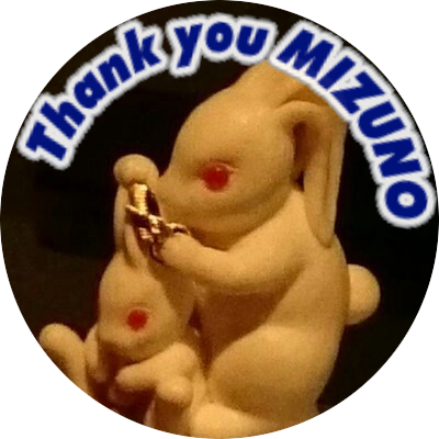 Irodori 顔近づけて見つめあった後キスする流れ好きだけど こうたまらなく 今 この時が愛しいよという感じで 互い微笑みあったり おでことおでこ こつんとしたり 言葉なく触れ合うのが 好きです 手握りあったり T Co Vmorla5ok7 Twitter