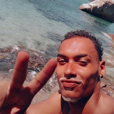 do asfalto e do morro, de Deus e do povo e do meu coração 🔴⚫
@Flamengo