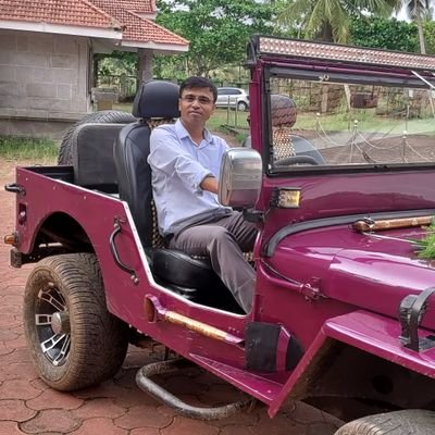 Rightist..Trader...Optimist.
Proud Hindu. Nation before everything.