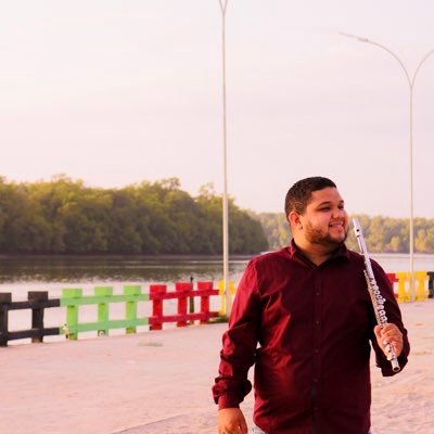 Instrumentista e Educador Musical Amante da Arte Musical🎶 Tec, Bach e Licenciado em Música🎓 Pós Graduando em Ludopedagogia 👨🏻🏫❤️