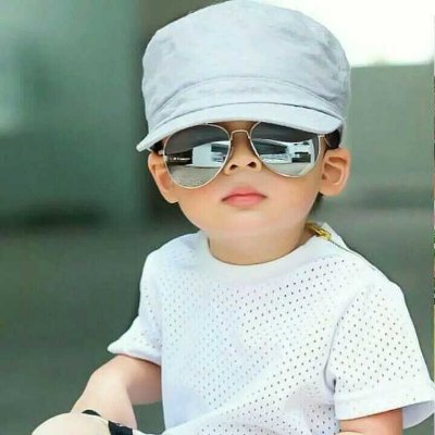 joyabram9's profile picture. 