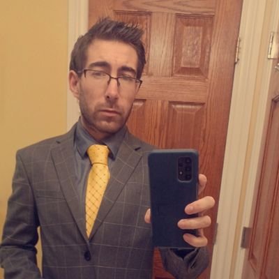 28 years old.
Fmr. Secretary, Southgate Board of Ed.
Fmr. Library Commissioner.
Fmr. Campaign Manager, U.S. House.
I'm the politician that says fuck.