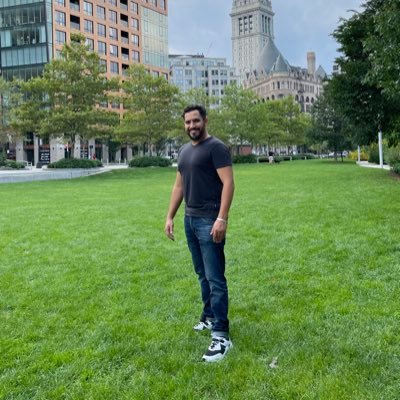 AzizFsahi's profile picture. 