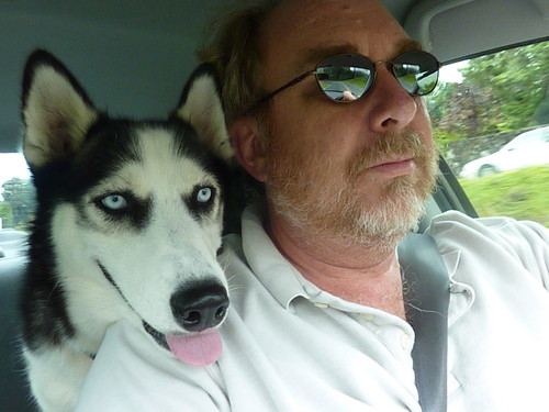 pbarrett's profile picture. Loyal Citizen of Earth (Hawaii Resident)--Father of 2, Husband of 1 ('The Fam')--Musician (Bassoonist)--Note Card Designer (Grin-n-Barrett Cards)--Dog Companion