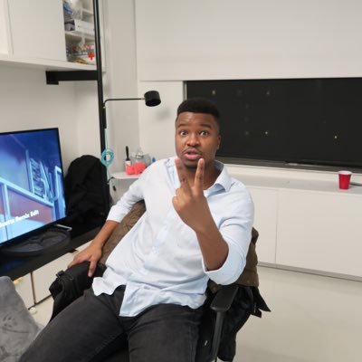 mao6boss2's profile picture. Congolais, Africain, Chrétien,
Un homme plein de contradictions