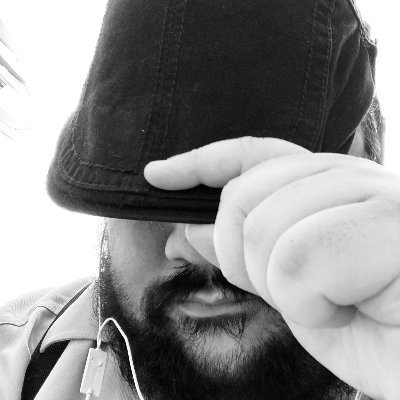 Askelaadden's profile picture. Ph'nglui mglw'nafh Cthulhu R'lyeh wgah'nagl fhtagn // Vivo en un constante estado de "La puta madre, ¿Qué paso ahora?"