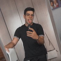 Adrián🪐 (@a_riiveroo) 's Twitter Profile