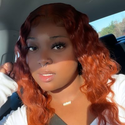 | USCU’22💚| Charleston 843 ✈️864 | IG:@Queen__Naayyy| 25 years of life🤩
