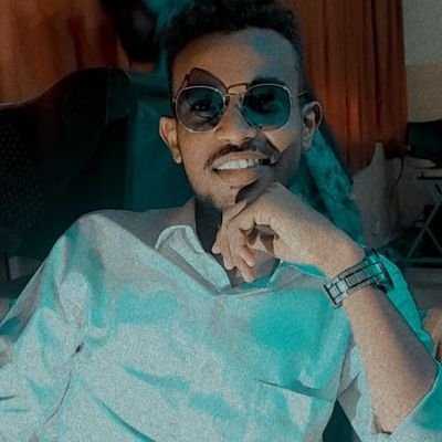 Ahmedmakki329's profile picture. امدر ي حنينة