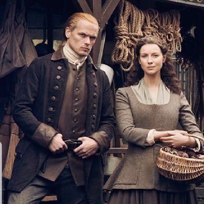 In love with all things Outlander Jamie&Claire, Richonne, JaSam. VOTE BLUE!