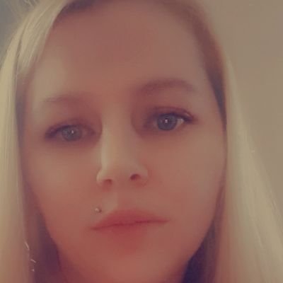 danielleswift23's profile picture. 