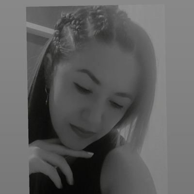 araujolourdes51's profile picture. 