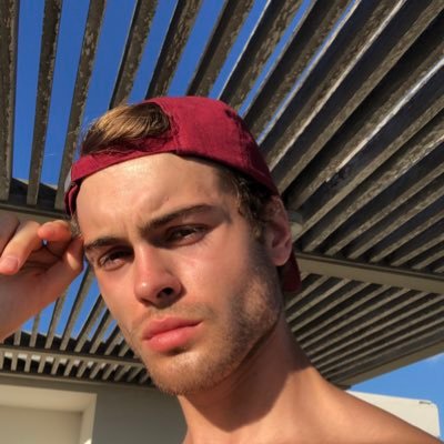 Dyl_fos's profile picture. Vegas
