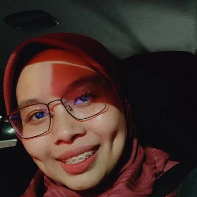 nurdamia94's profile picture. Mother of three