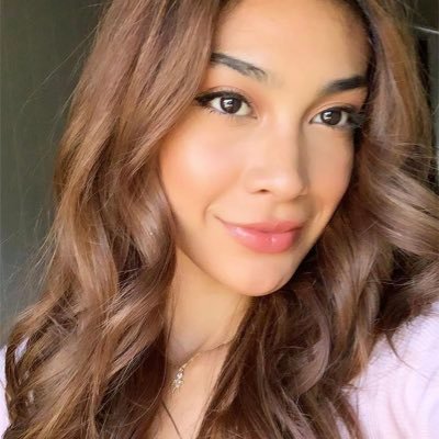 kayra14942598's profile picture. 