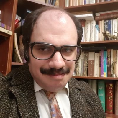 کنون که بر زمین چمی دمی
نمی ز اشک خود به خاک وی نثار کن
از او بخواه همتی که تا بر آن روندهای
نپیچی از سبیل مردمی دمی