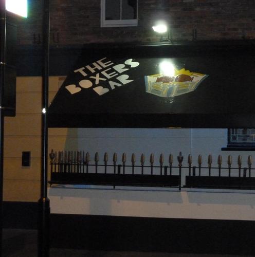 TheBoxersBar's profile picture. Place for a dedicated boxing fan London’s only premier Boxing Bar located in London’s“ Square Mile” signed memorabilia on the wall
Tel: (0207) 2474580