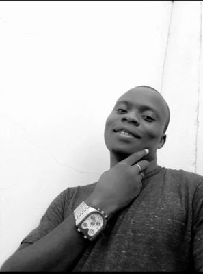 Hess229's profile picture. La vie est une scène. Choisie ton rôle.