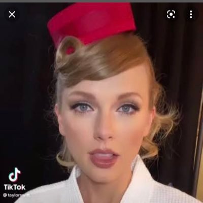 Mamma to an angel in heaven ✨ Fell hard when I heard Tim McGraw in 06✨ Saw rep in Brisbane by myself ✨ Lover Fest WN2✨ Texas Forever✨ Apparently I’m old?