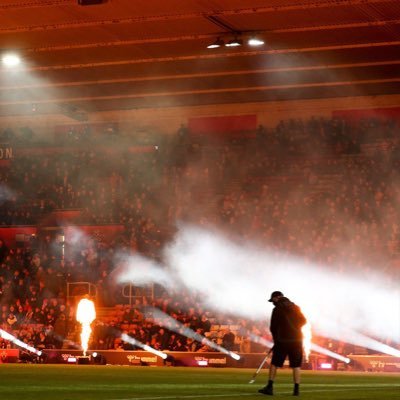 Groundsman at Southampton FC. Eastleigh FC  supporter.  All views are my own.