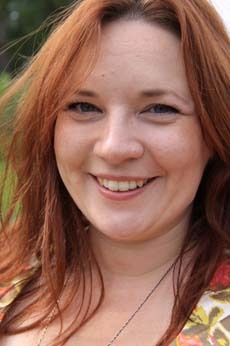 Independent Arts Development & Creative Learning Professional. Natural born knot-picker & passionate creative enabler.