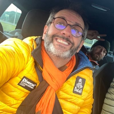 Amateur de 2cv, de voyages, de raids, de raids en deuch ... équipier ASO Dakar 2022 et pilote 2cv rallye Raid
