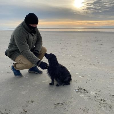 MarksGoneDiving's profile picture. Hoping life goes all the way to 11!