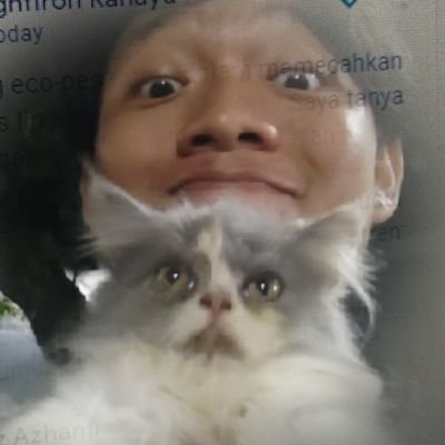 berani, berani, sekali lagi berani. kadang nongkrong di @fisipolcorner
