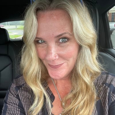 jrobiso99898610's profile picture. Photography Communication Digital Creators