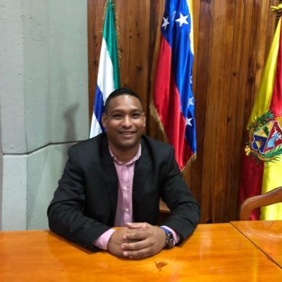 Secretario Político CES Aragua,Acción Democrática,Concejal del municipio Girardot