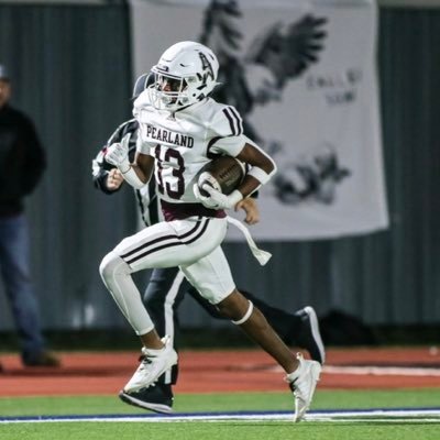 5’11 160-varsity receiver @ Pearland high school ‘23- STE 18u💙https://t.co/0TgweaUn5b