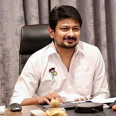 AbdulMu31021584's profile picture. அரசியல் பழகு அதிகாரத்தை கைப்பற்று💪🏻 Belongs to Dravidian stock 🖤❤️