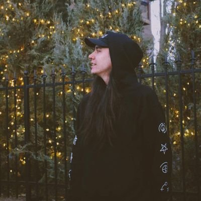 Jojo_Mall's profile picture. Sub.mission