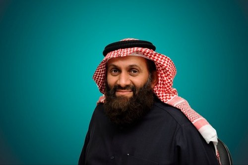 إمام وخطيب في وزارة الأوقاف. دكتوراه في أصول الفقه وفقه المقارن - جامعة القاهرة-دار العلوم
