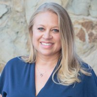 Tonya Raglin - @soldbyraglin Twitter Profile Photo