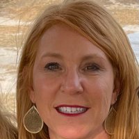 Susan Sloan (@susanbreading) 's Twitter Profile