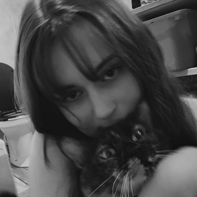 elisa_bzt's profile picture. cc bjr twa ;)