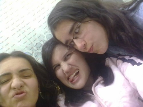 oieee nos somos @mysilenthill @keelfrauzino e @gabytamiozzo De volta *---*