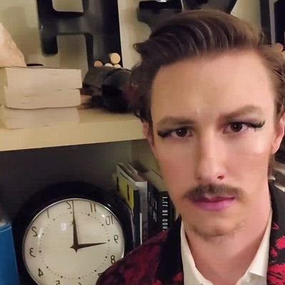 MicahRules89's profile picture. Man, myth, legend. And some other stuff too I guess.