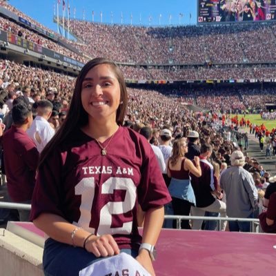 _dianaguevaraa's profile picture. TAMU ‘23 🇲🇽| ΓΑΩ | Happy