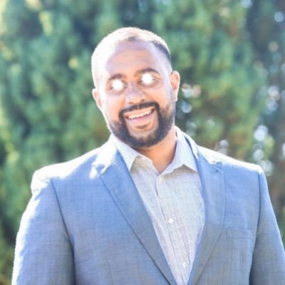 drsunnyai's profile picture. NatWest Health Tech Entrepreneur who supported the sale of a healthcare company which sold for £15 million+ & funded £35m. Clients include: NHS, BBC & Sony🇬🇧