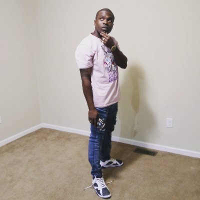 Independent Artist from Virginia. Independent OWNER and CEO BLACK MONEY GANGG MUSIC GROUP. PHILANTHROPIST.