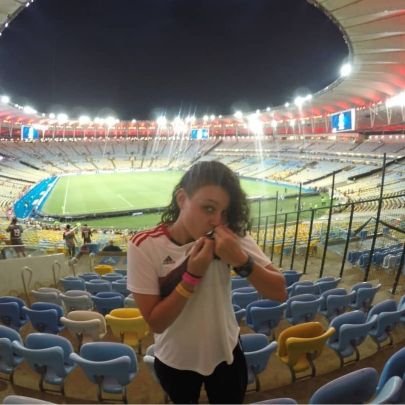 Casada 💍 AMO minha família, meus pets e o FLAMENGO ❤🖤 Gosto da resenha sdv✌️🏄♀️🏄🏻♀️🌈🎮♀️👩💻🎵 SRN