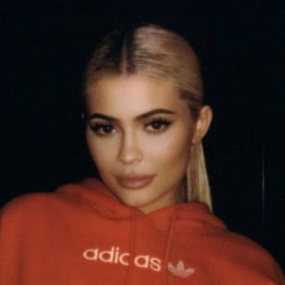 kardashian, jenner, juliette, luísa ♡̷̷ˎˊ˗