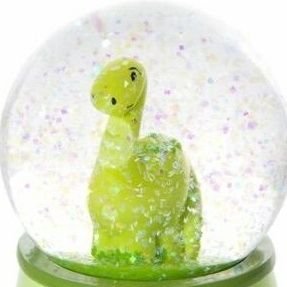 ¿Vivimos dentro de una burbuja?

Daily snowglobes. ` ♡🏰 ՞๑