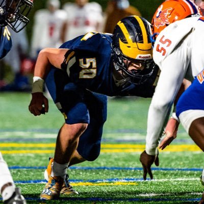 Bellevue HS || C/O 24 || 6’0 210 || 1st Team All-State LB || Defensive MVP || 2X WA State Champions || GPA 3.8 || NCAA # 2309124792