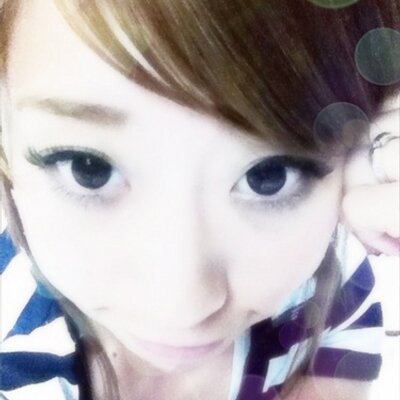 y1215's profile image