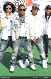 I love @MindlessBhavior ! 1-4-3 ;)