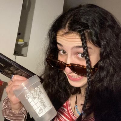 caterin18260074's profile picture. hey there