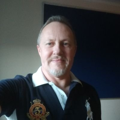 izzard_barry's profile picture. 